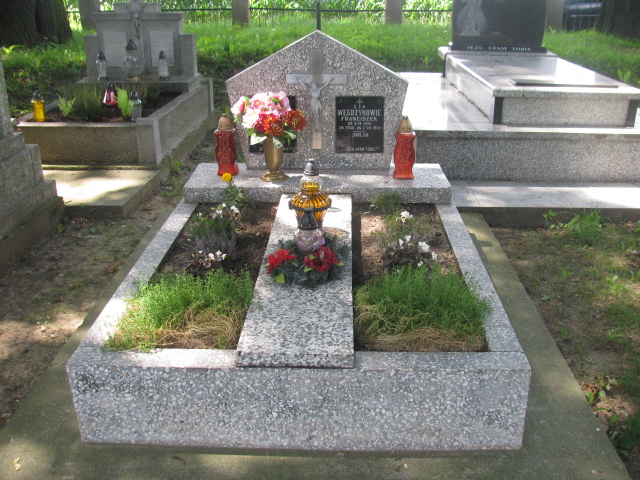 Grób Franciszek Węgrzyn